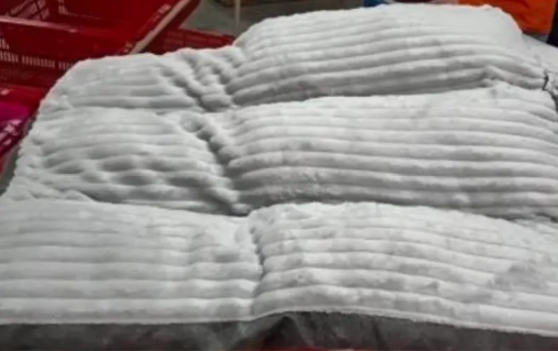 PureClean Washable Pet Bed Pro